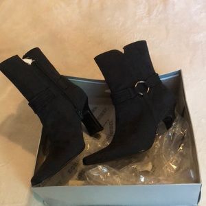 Bobbibel Black Suede Heel Boots